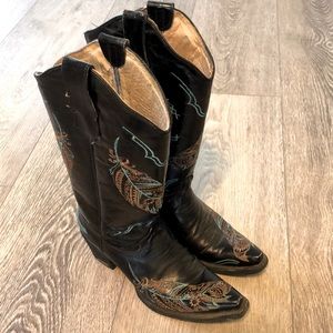 Black Western Boots